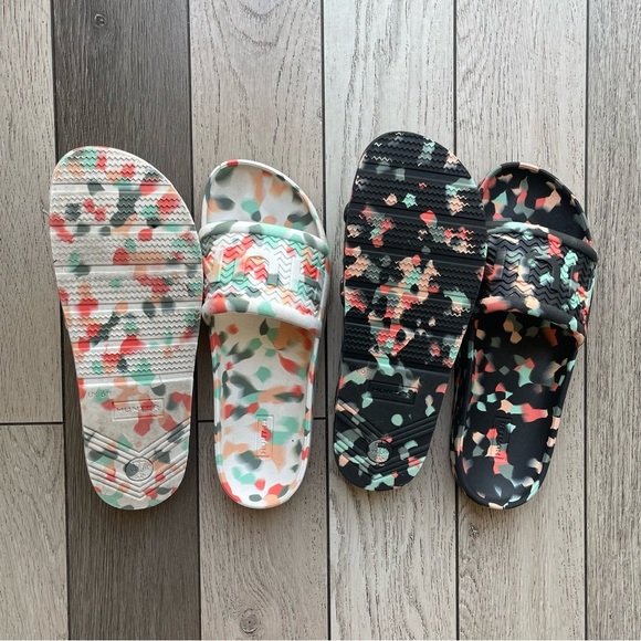 Hunter Black and White Marble Sandals Comfortable Slip-On Footwear - Picture 7 of 9